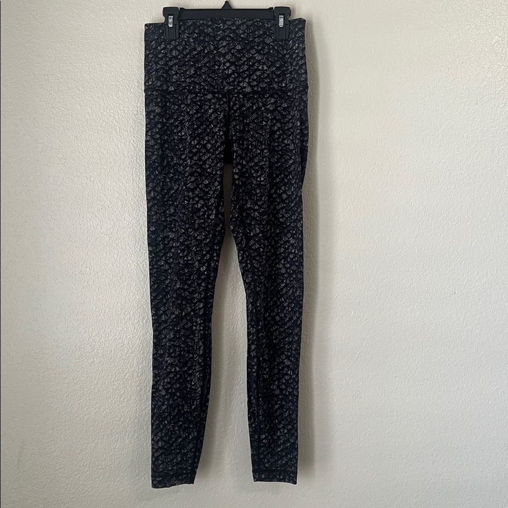 Lululemon Wunder Under Feather Print Size 8 - Picture 5 of 11